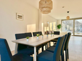 Bright Maisonette with Garden & Free Parking